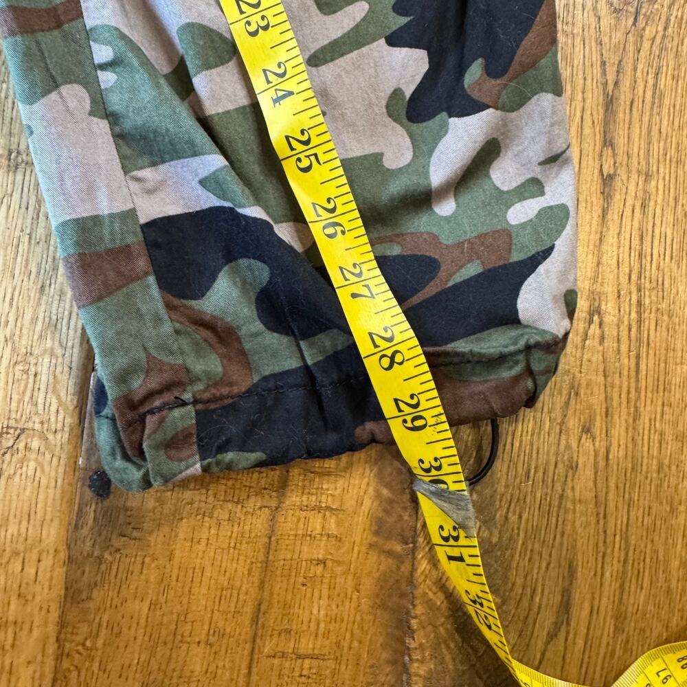 No Boundaries Cargo Pants Womens XS Green Camouflage Pull on Bungee Waist Leg - Picture 5 of 7